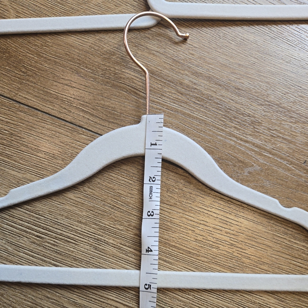 30 Premium Kids Velvet Hangers with Copper/Rose Gold 360 Swivle Hooks White - Picture 7 of 9